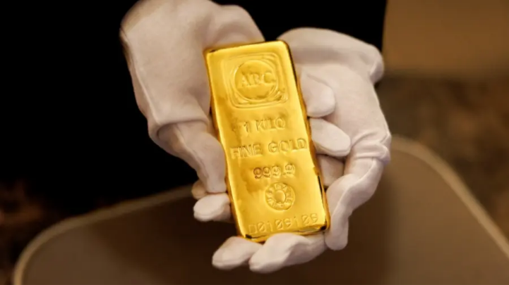 Giá vàng giảm sau khi Trung Quốc ngừng ưu đãi thuế vàng